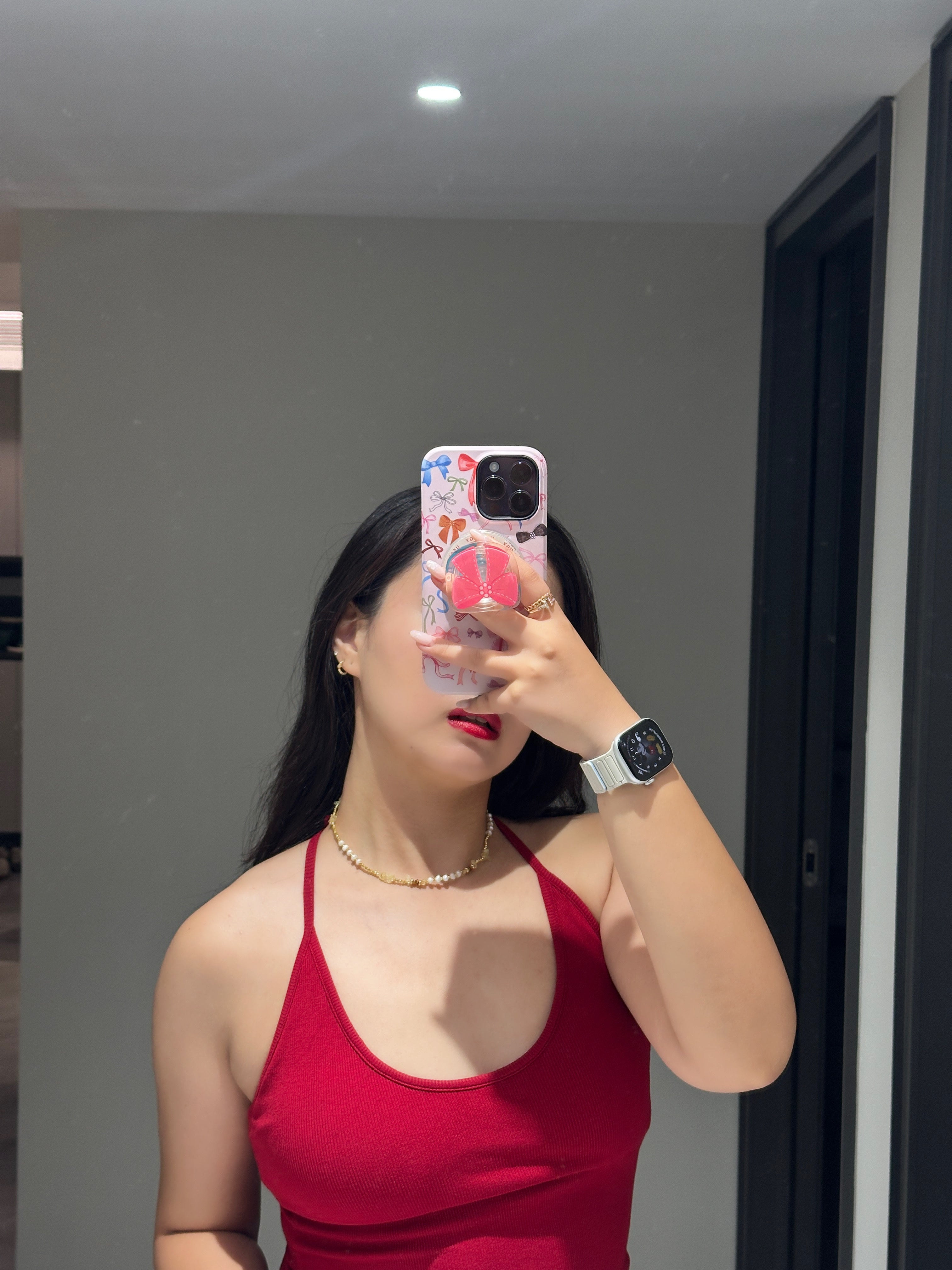 Champagne Pebble necklace try ons