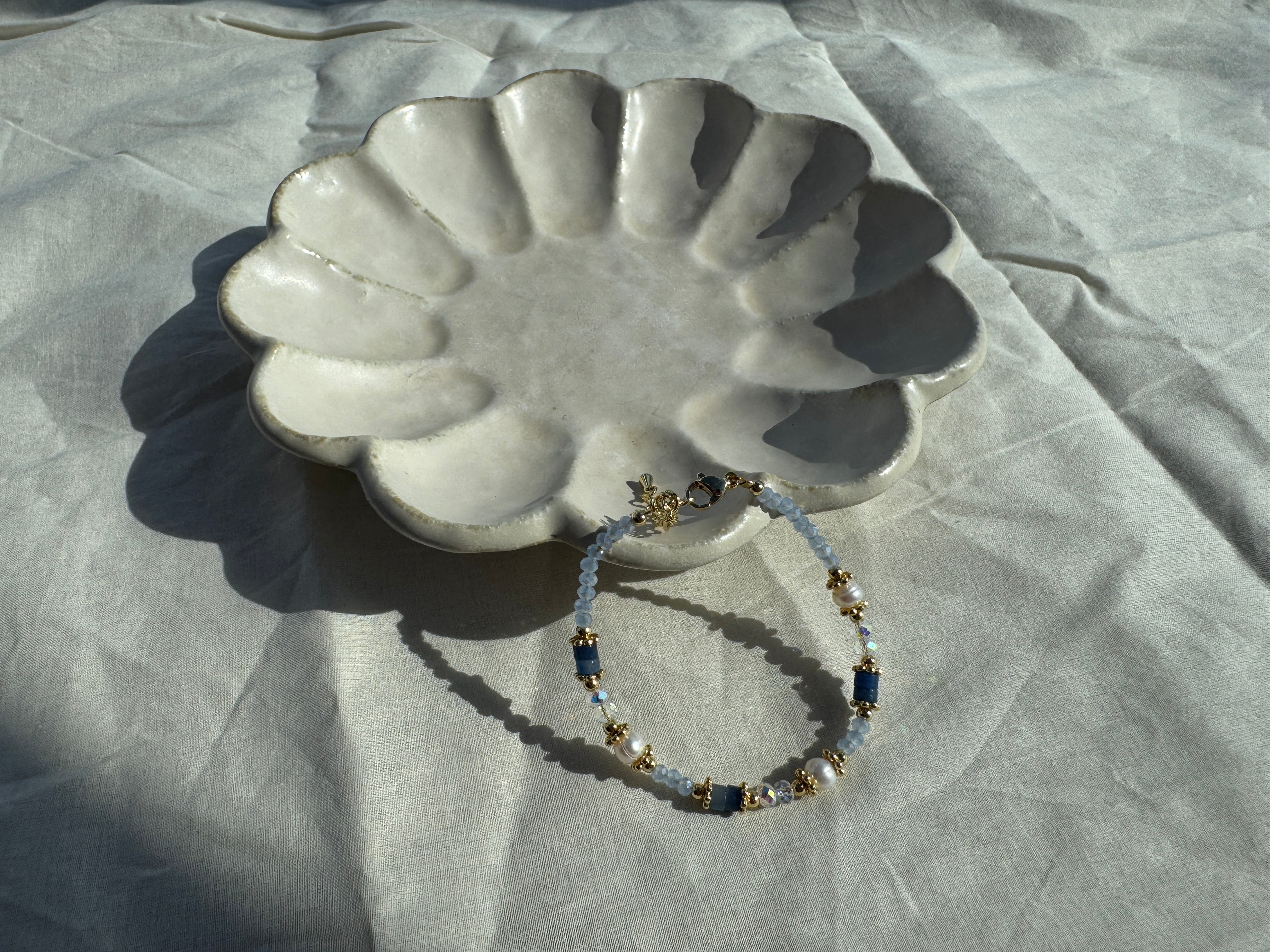 Aurora Blue Crystal Bracelet - Halfhalf Jewelry