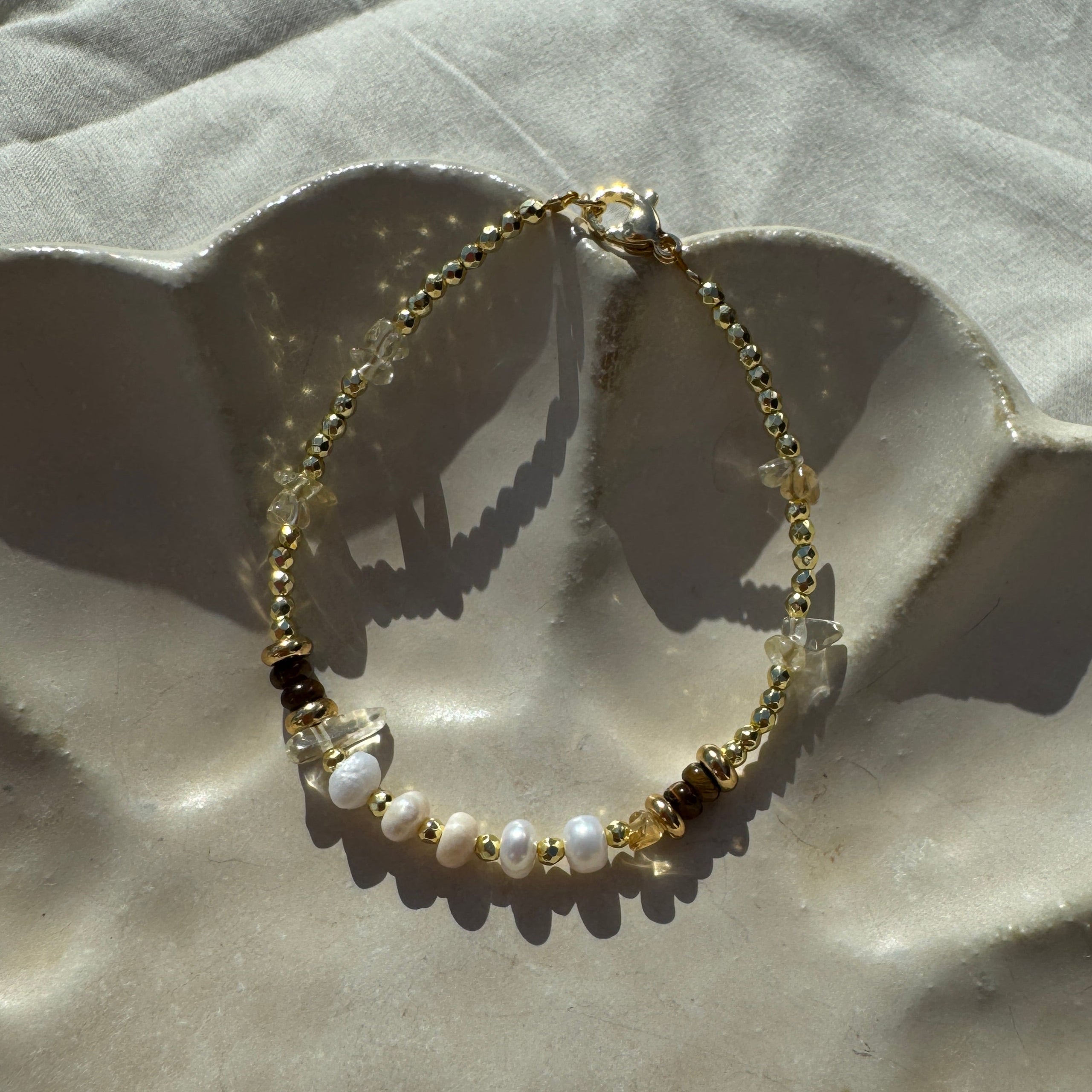Champagne Pebble Crystal Set - Halfhalf Jewelry