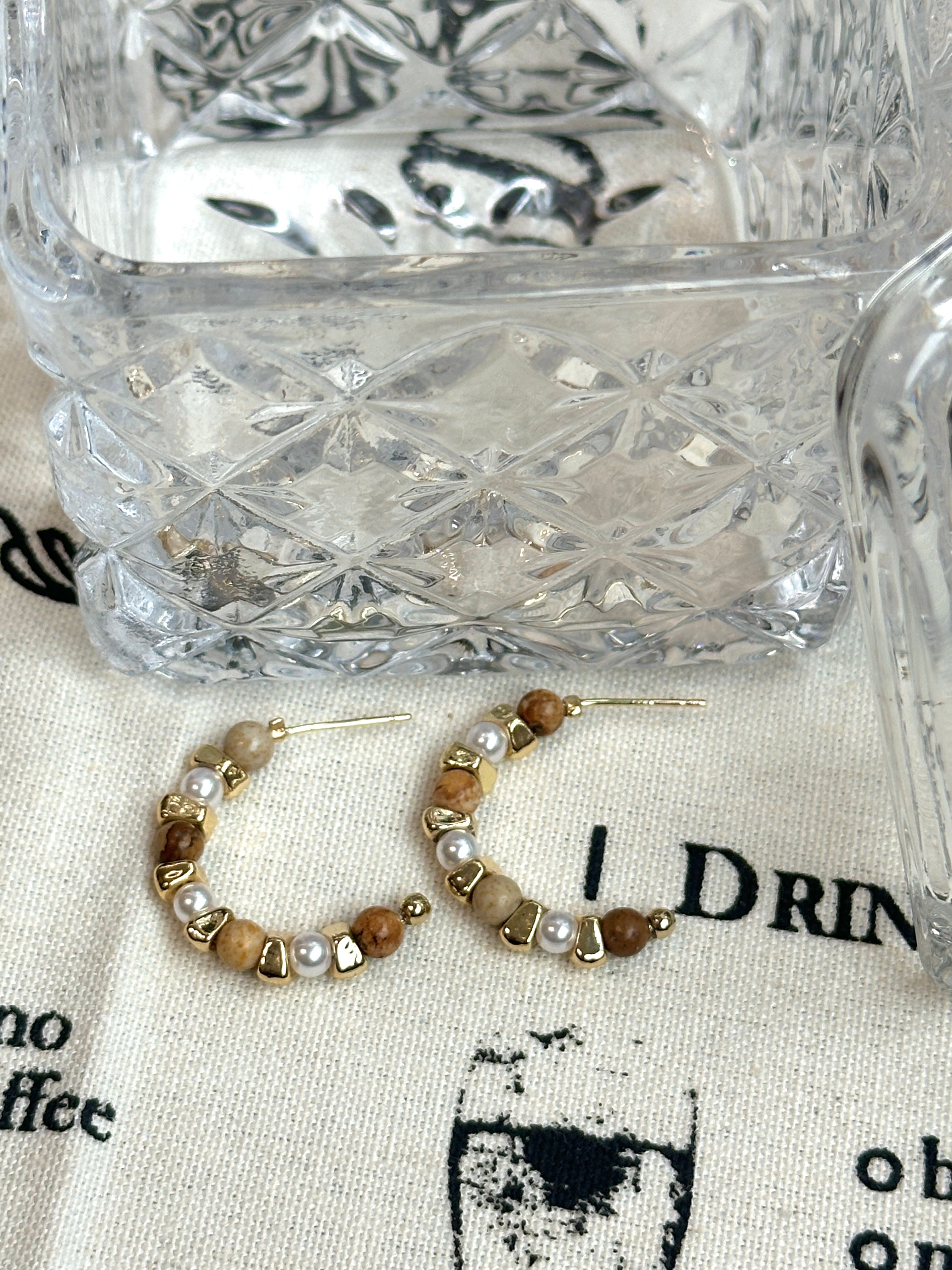 Crushed Stone - Halfhalf Jewelry