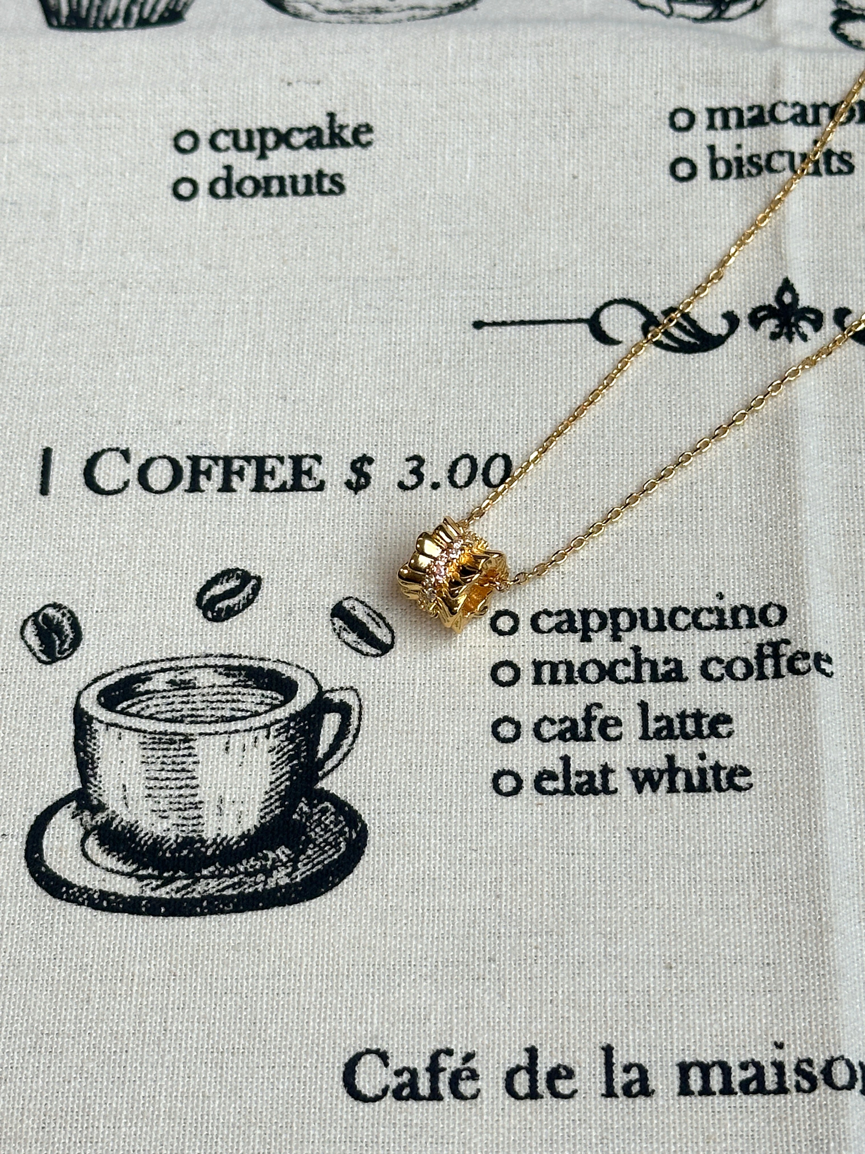 Gilded Surprise - Halfhalf Jewelry