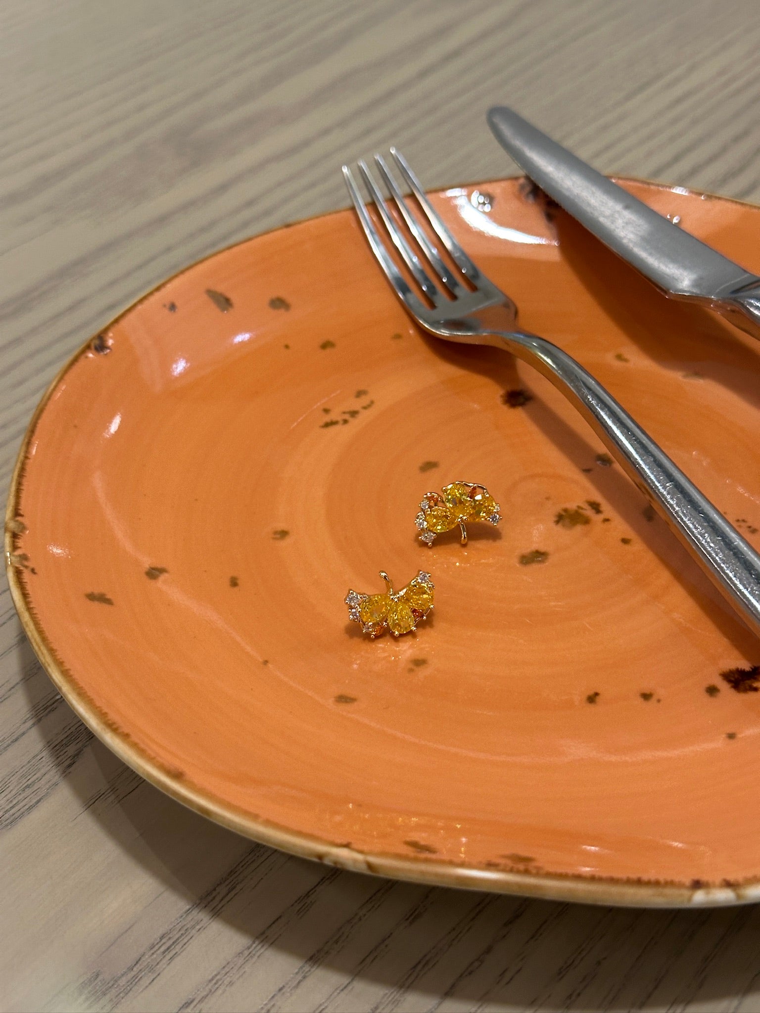 Golden Citrus Cluster Studs - Halfhalf Jewelry