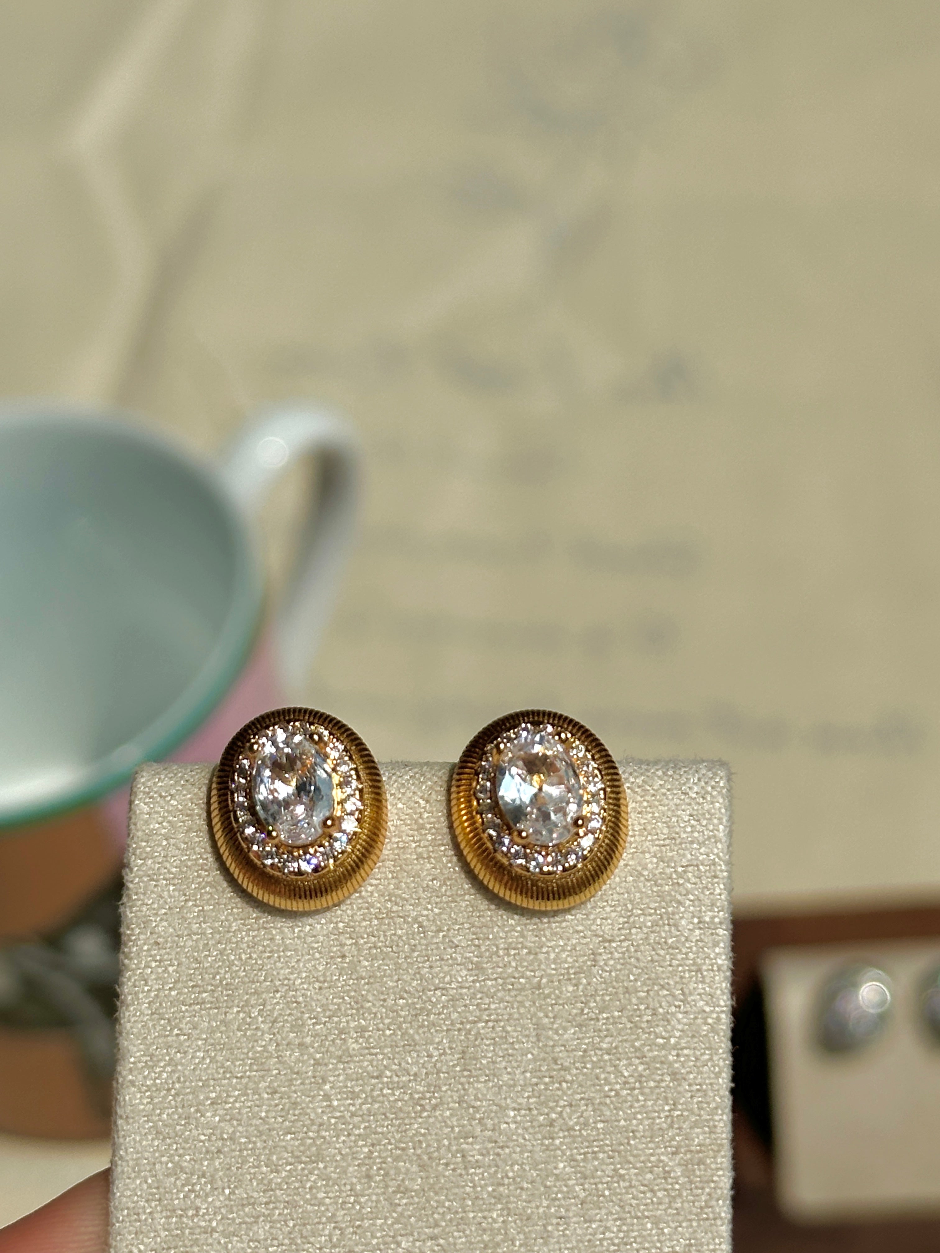 The Ellipse Earstud - Halfhalf Jewelry